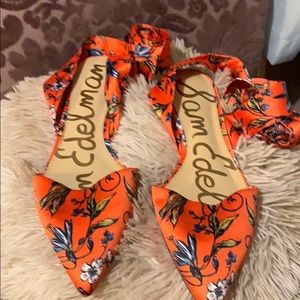 Sam Edelman Silk flats with gorgeous pattern.